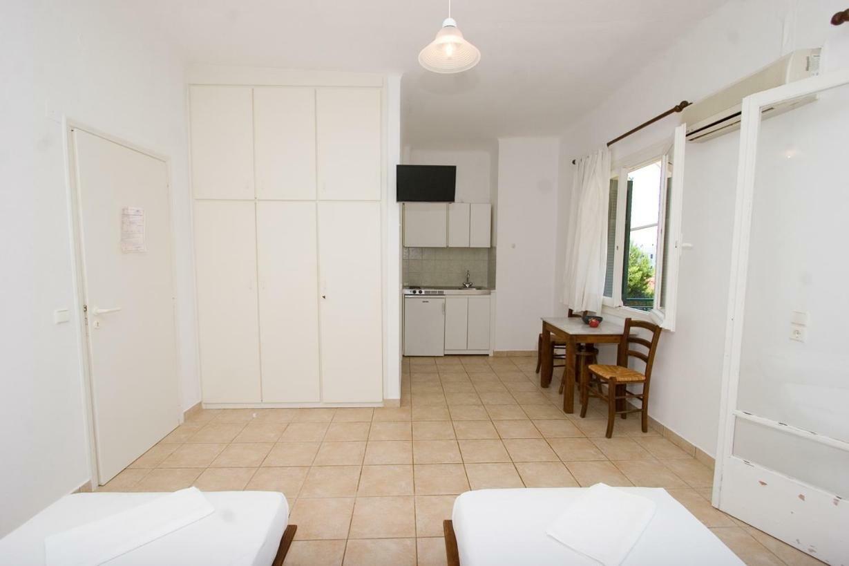 Soile Georgia Apartment Лутра Едипсу Екстериор снимка