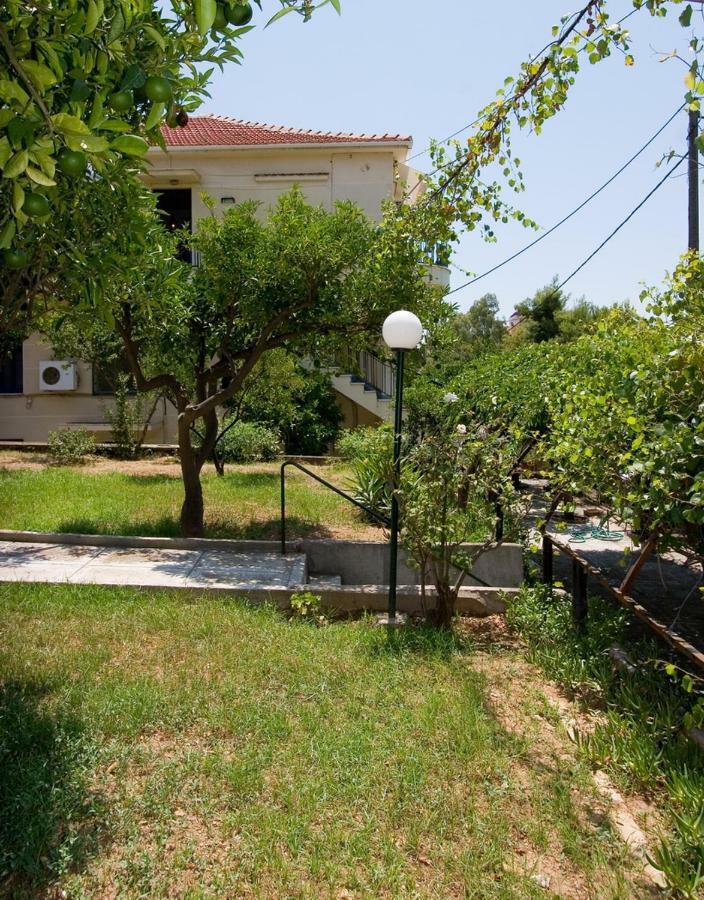 Soile Georgia Apartment Лутра Едипсу Екстериор снимка